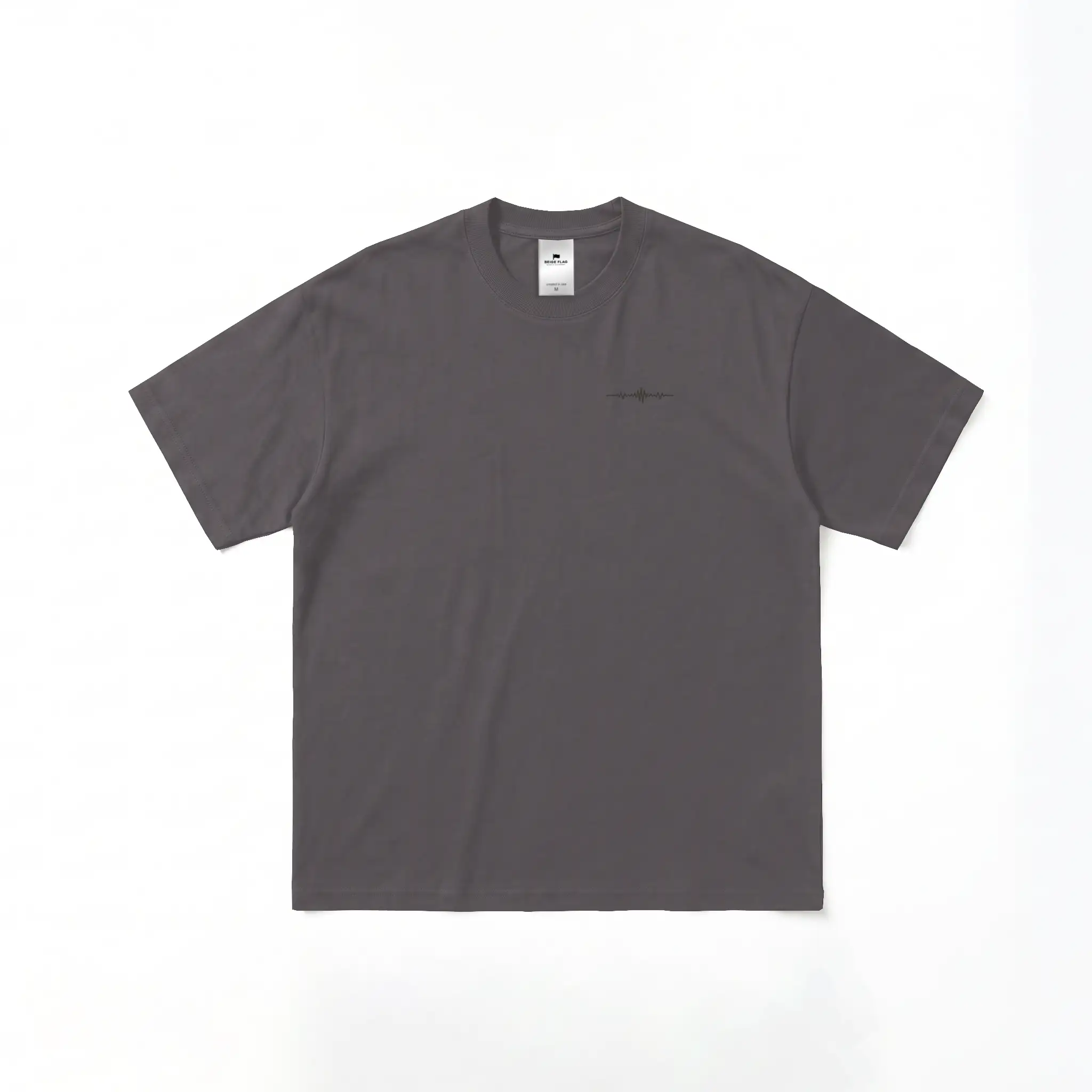 Quiet Frequencies. – Oversized Heavyweight T-Shirt